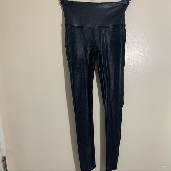 SPANX faux leather leggings L - Picture 10 of 16